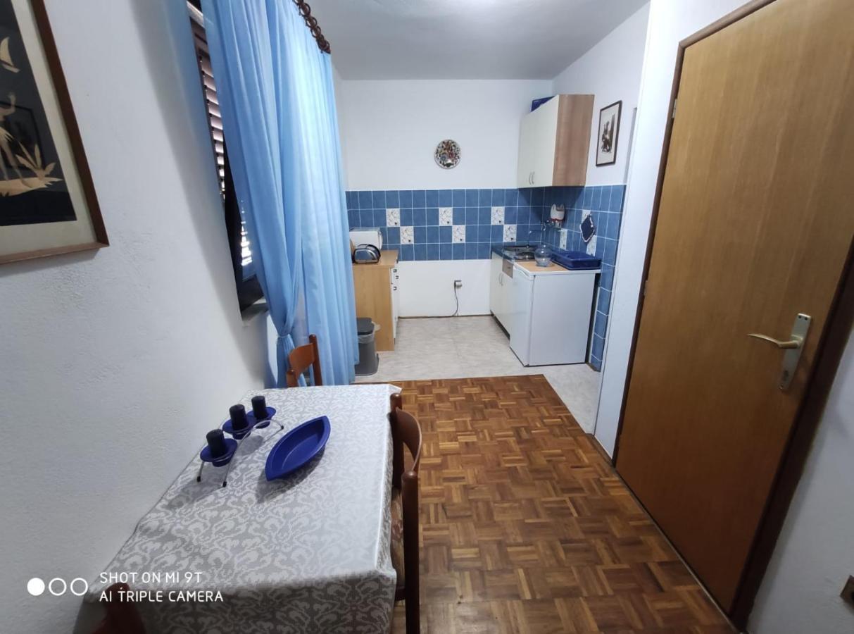 Apartmani Svajka Baška Екстериор снимка